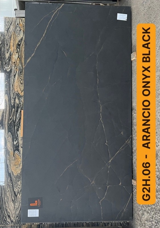 G2H.06.Arancio Onyx Black - 3200x1600x20